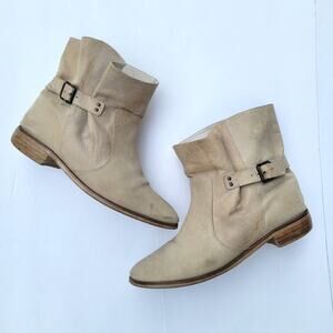 Jonak Leather Booties in Bone